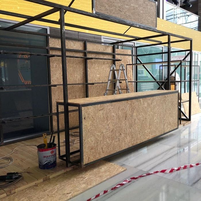 Tulip Flowers kiosk, OSB Cladding